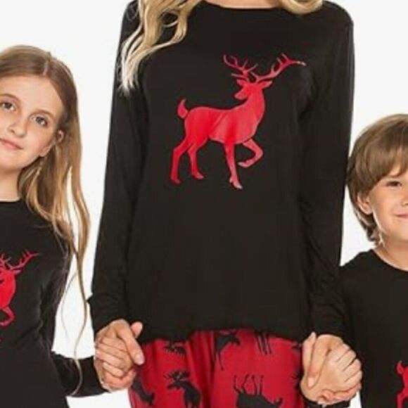 Ekaoer red and black moose print holiday 2 piece pajamas women large NWT - Picture 1 of 12